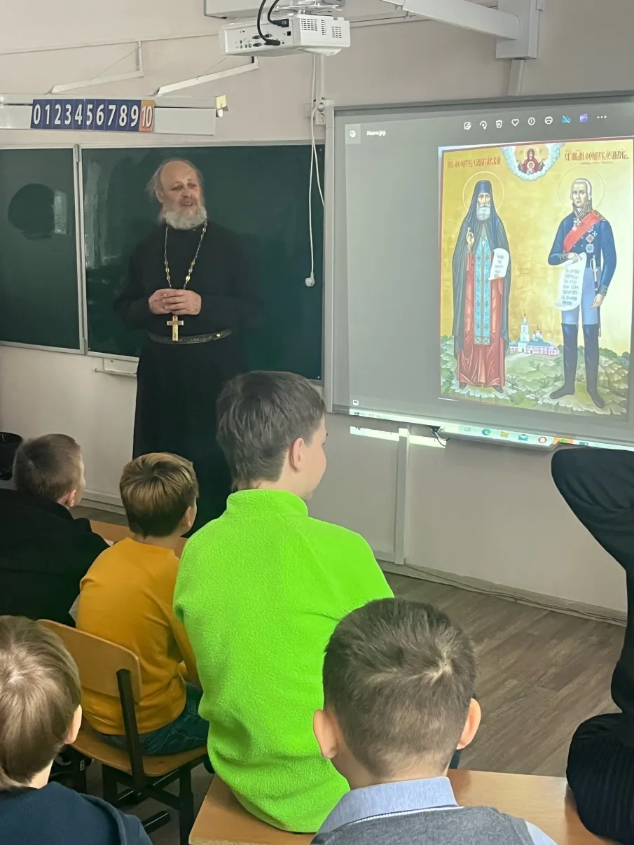 В сердце зажигая свет.